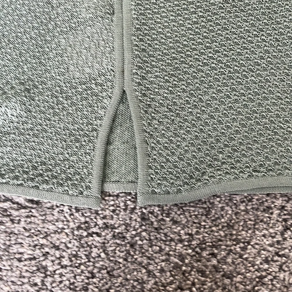 Giorgio Armani knit camisole tank top sz 42 green t back size 4ish - Picture 5 of 8